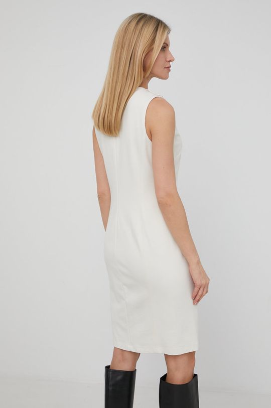 Šaty Lauren Ralph Lauren  Podšívka: 5% Elastan, 95% Polyester Hlavní materiál: 6% Elastan, 29% Nylon, 65% Viskóza