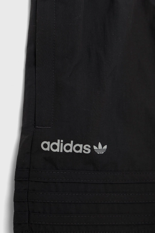 Detské krátke nohavice adidas Originals HE2086  100% Recyklovaný polyester