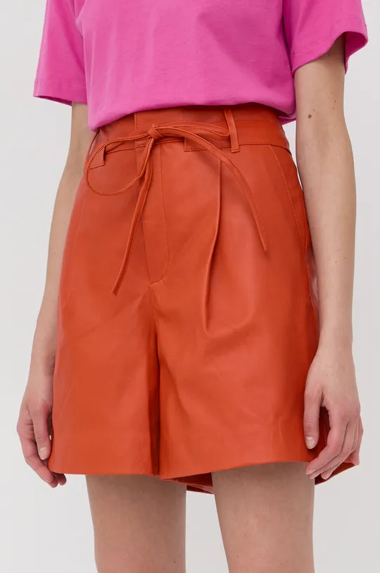 arancione Gestuz shorts in pelle Donna