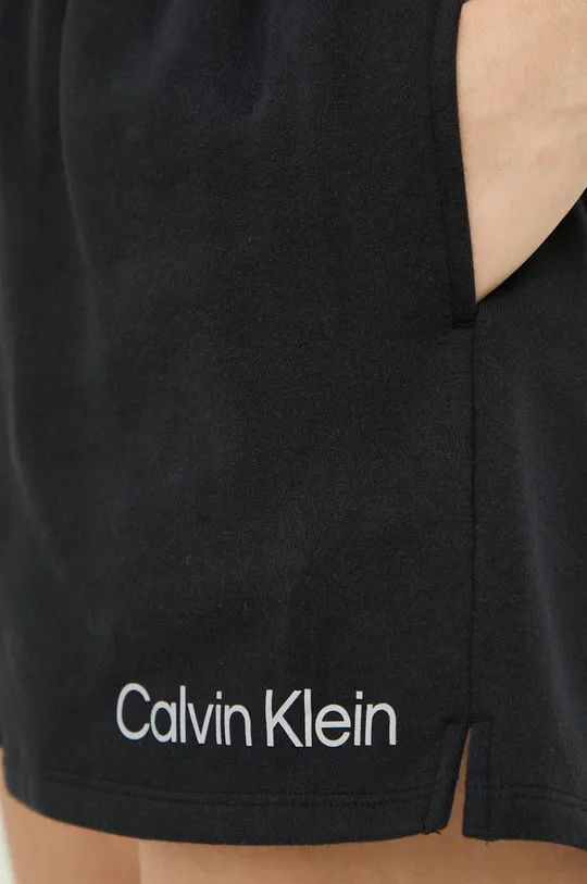 μαύρο Αθλητικά σορτς Calvin Klein Performance Ck Essentials