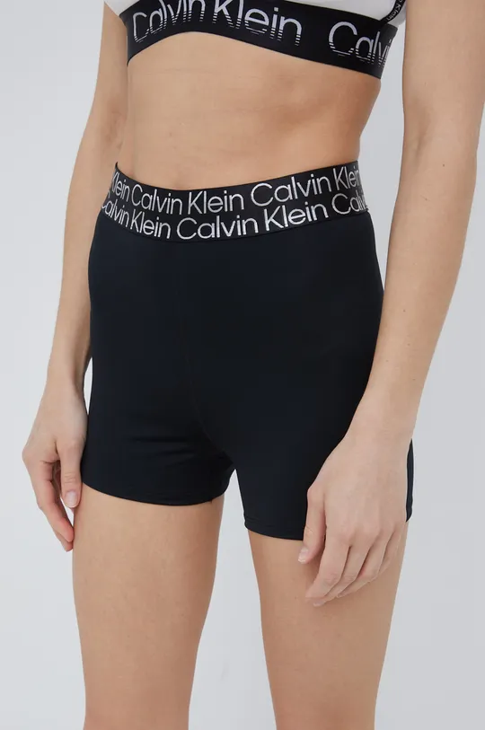 Kratke hlače za trening Calvin Klein Performance Ck Essentials crna