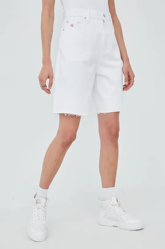 biela Rifľové krátke nohavice Calvin Klein Jeans Dámsky