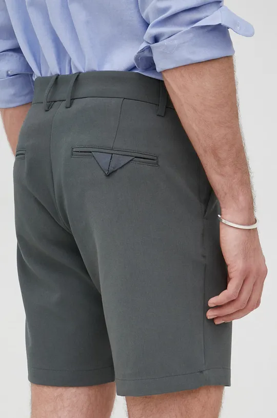 Kratke hlače Samsoe Samsoe  Temeljni materijal: 75% Poliester, 20% Viskoza, 5% Elastan Postava: 100% Pamuk