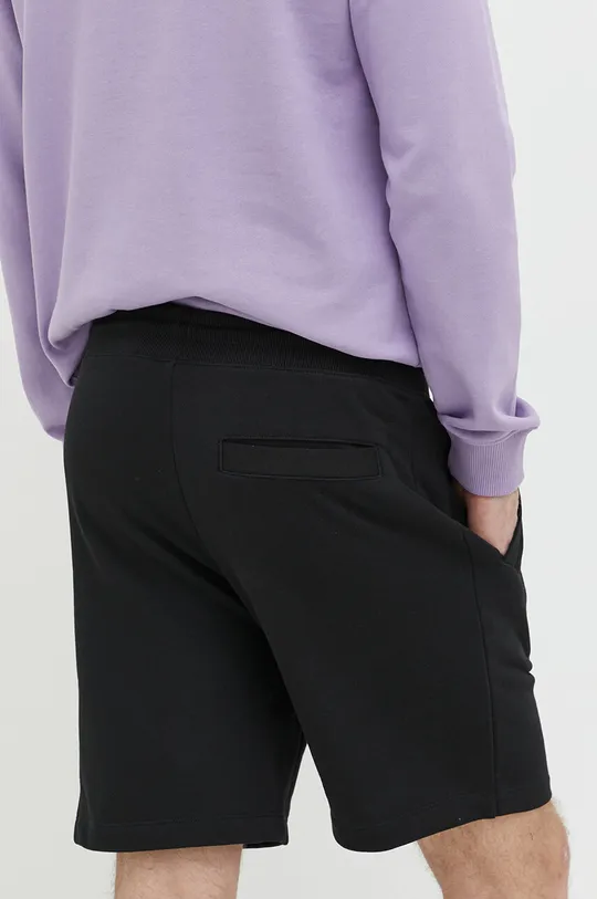 Pamučne kratke hlače HUGO Temeljni materijal: 100% Pamuk Manžeta: 96% Pamuk, 4% Elastan