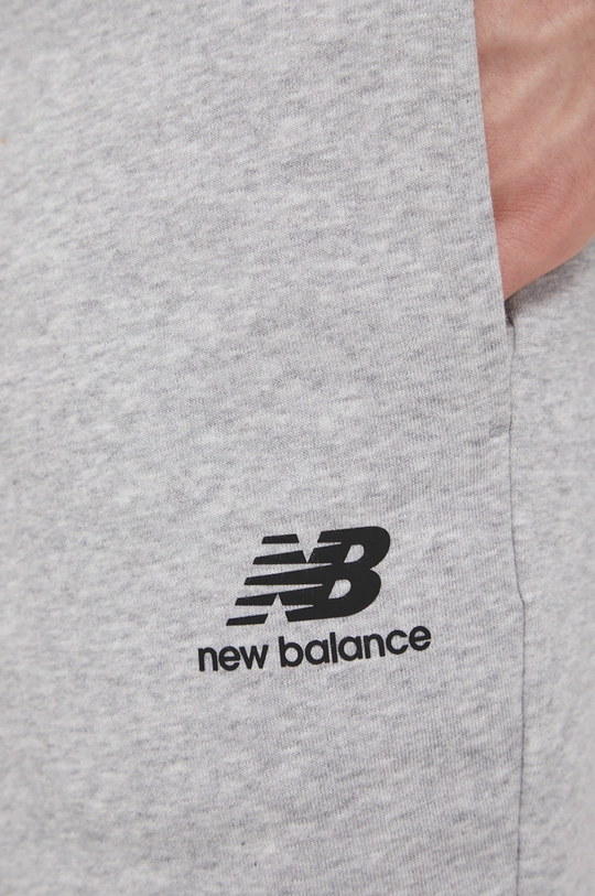 New Balance szorty MS21503AG Materiał zasadniczy: 68 % Bawełna, 32 % Poliester, Podszewka kieszeni: 100 % Bawełna