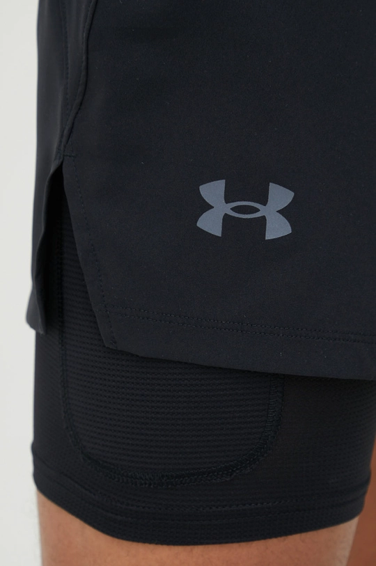 чёрный Шорты для бега Under Armour Iso-chill