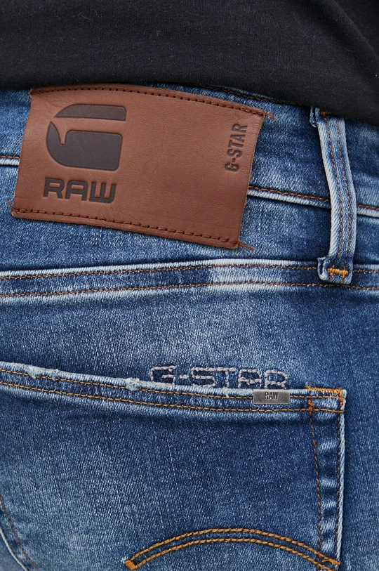 G-Star Raw szorty D17418.C296.B465 Materiał zasadniczy: 91 % Bawełna, 2 % Elastan, 7 % Elastomultiester, Podszewka kieszeni: 35 % Bawełna, 65 % Poliester