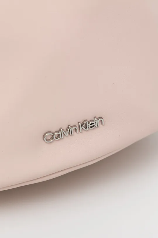 Kabelka Calvin Klein  Základná látka: 100% Polyuretán Podšívka: 100% Recyklovaný polyester