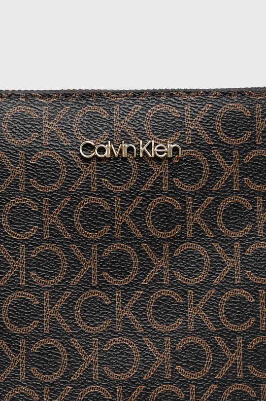 Τσάντα Calvin Klein καφέ