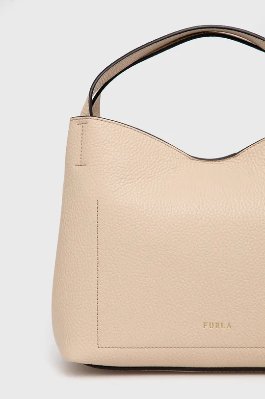 Кожаная сумочка Furla  Подкладка: 65% Полиамид, 35% Полиуретан Основной материал: 100% Натуральная кожа