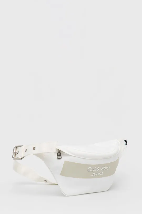 Τσάντα φάκελος Calvin Klein Jeans λευκό
