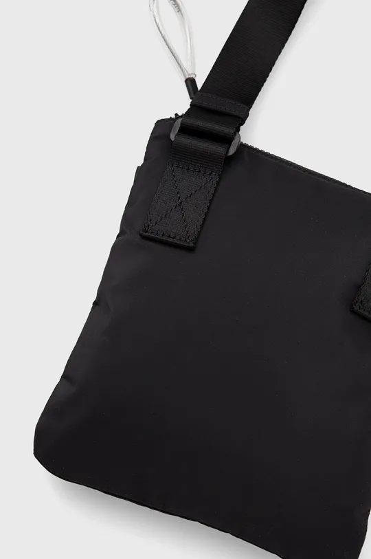 Malá taška Armani Exchange  Podšívka: 100% Polyester Výplň: 100% Polypropylén Základná látka: 100% Polyester