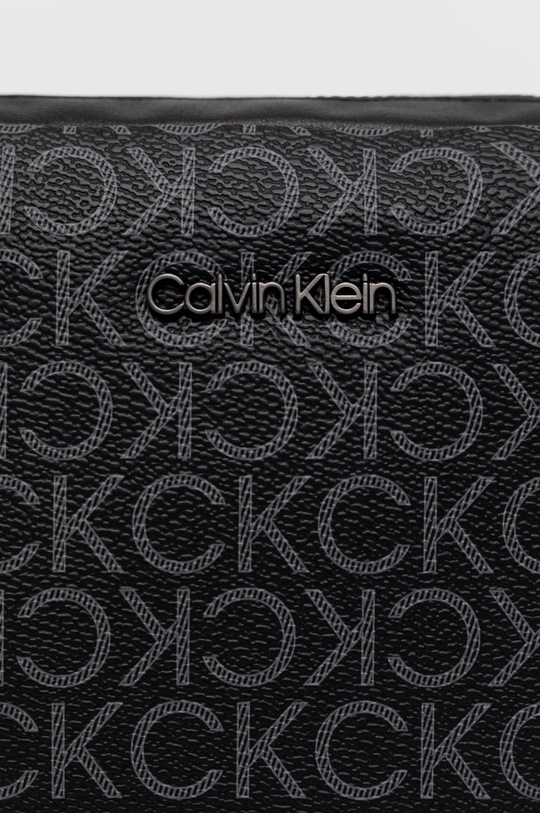 Kozmetička torbica Calvin Klein crna