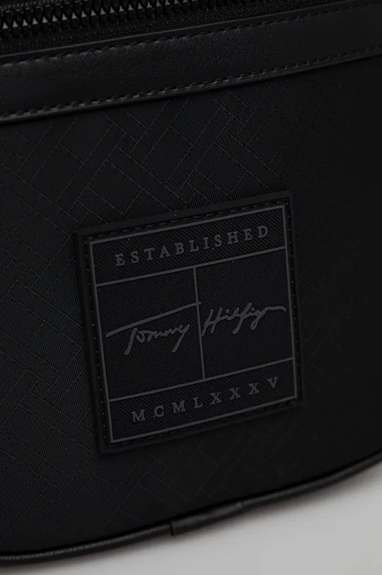 Malá taška Tommy Hilfiger  90% Polyester, 10% Polyuretán