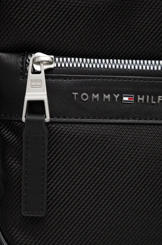 fekete Tommy Hilfiger táska 1985