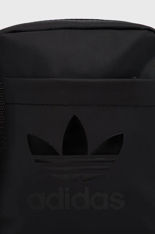 adidas Originals táska HD7188  Bélés: 100% Újrahasznosított poliészter Jelentős anyag: 100% Újrahasznosított poliészter