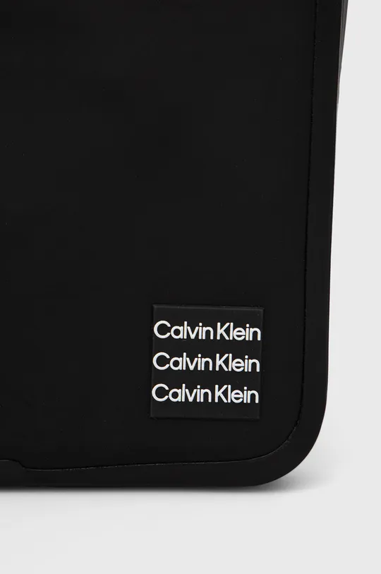 Malá taška Calvin Klein  100% Termoplastický polyuretán