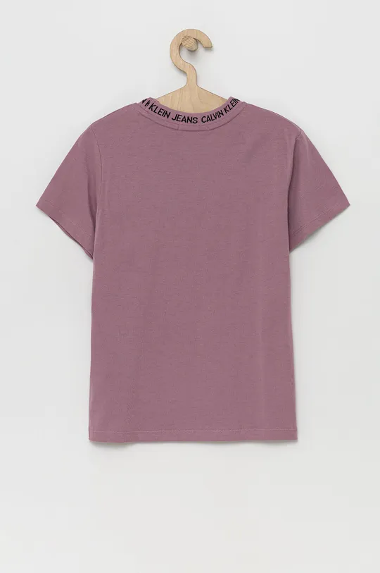Детская хлопковая футболка Calvin Klein Jeans фиолетовой