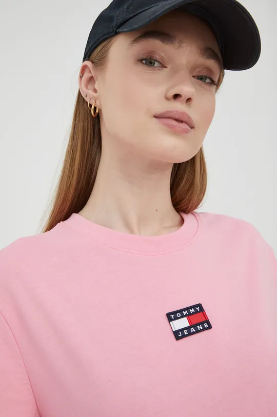ροζ Tommy Jeans - Μπλουζάκι Γυναικεία