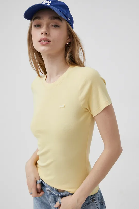 žltá Bavlnené tričko Levi's