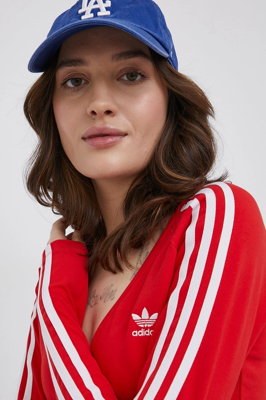 červená Tričko s dlhým rukávom adidas Originals Adicolor HC2042