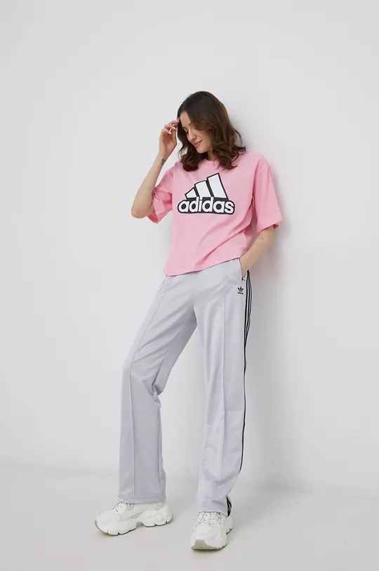 różowy adidas T-shirt bawełniany HC9184 Damski
