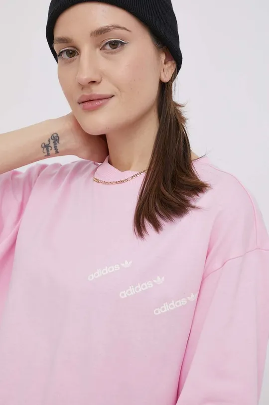 różowy adidas Originals t-shirt HM4880