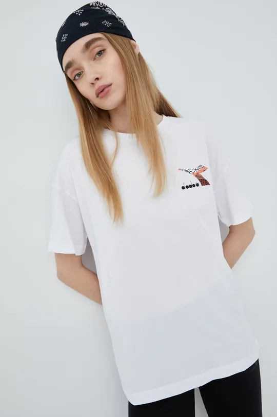 λευκό Βαμβακερό μπλουζάκι Diadora Γυναικεία