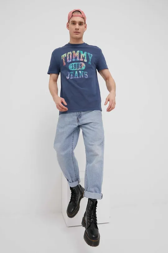 σκούρο μπλε Βαμβακερό μπλουζάκι Tommy Jeans Ανδρικά