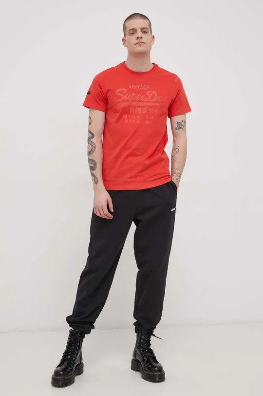 Bavlnené tričko Superdry červená