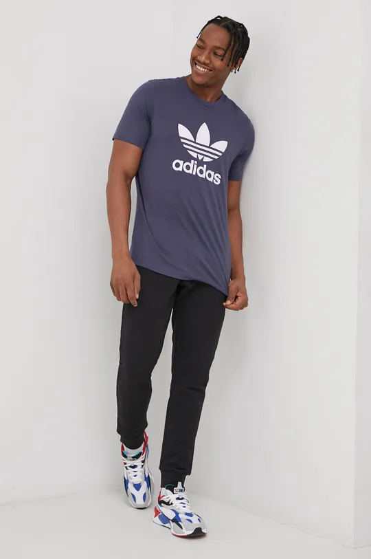 tmavomodrá Bavlnené tričko adidas Originals HE9512 Pánsky