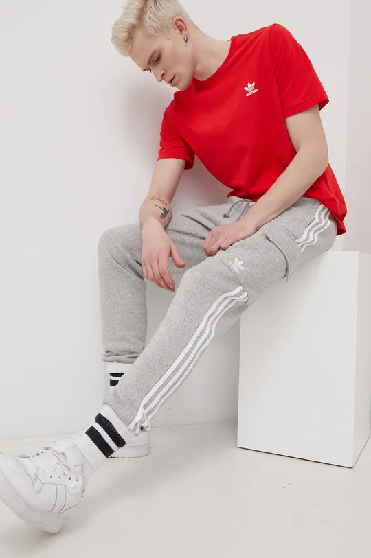 Bavlnené tričko adidas Originals HG3906 červená