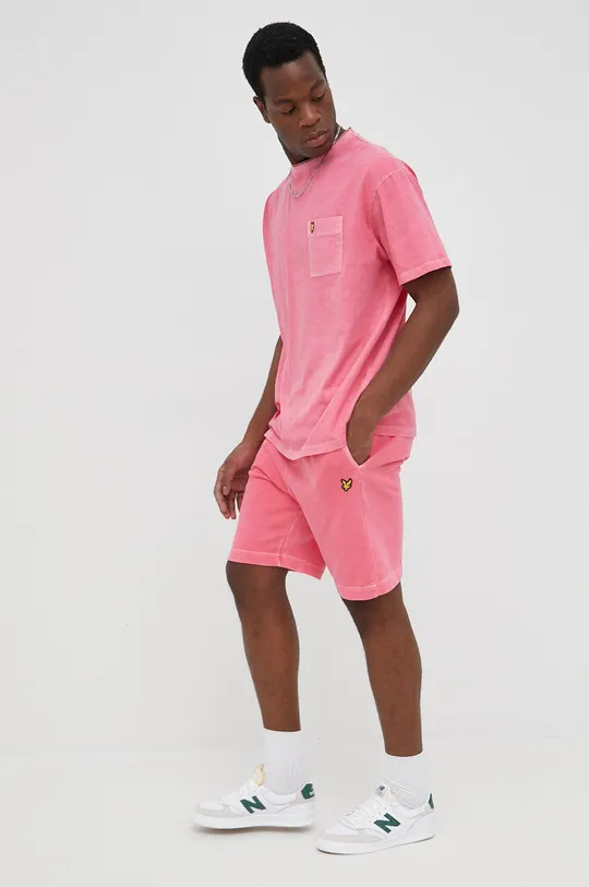 Βαμβακερό μπλουζάκι Lyle & Scott ροζ