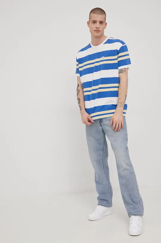 Bavlnené tričko Wrangler modrá