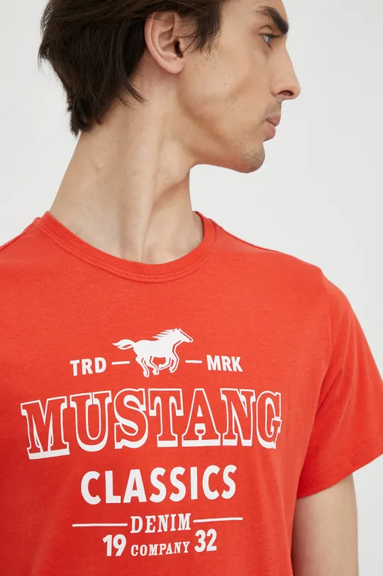 czerwony Mustang t-shirt bawełniany