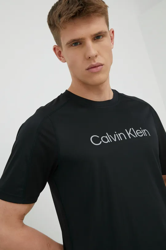 Kratka majica za vadbo Calvin Klein Performance Ck Essentials Moški