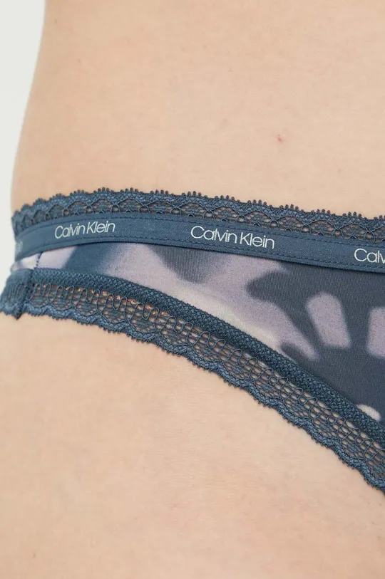 Стринги Calvin Klein Underwear  85% Полиамид, 15% Эластан