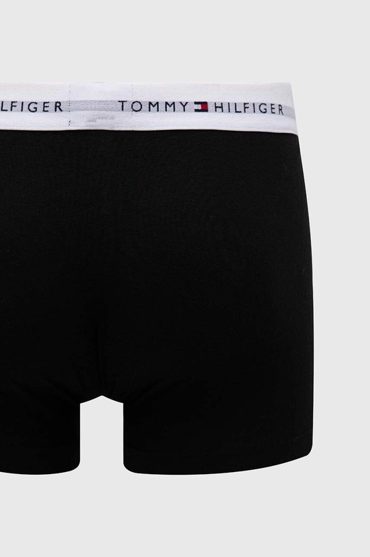 Tommy Hilfiger boxeralsó 5 db  Anyag 1: 95% pamut, 5% elasztán Anyag 2: 62% poliamid, 25% poliészter, 13% elasztán