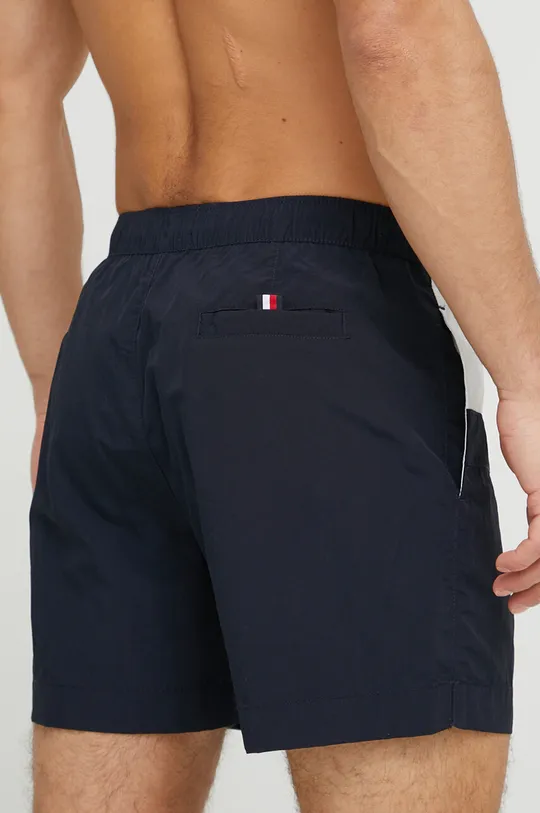 Kopalne kratke hlače Tommy Hilfiger  Glavni material: 100 % Poliamid Podloga: 100 % Poliester