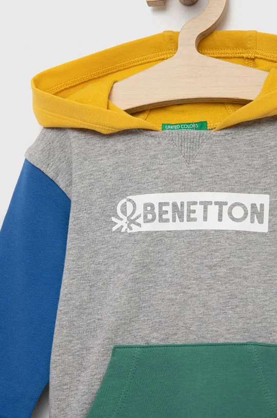 Παιδική μπλούζα United Colors of Benetton  94% Βαμβάκι, 6% Σπαντέξ