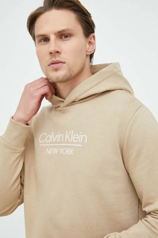 μπεζ Βαμβακερή μπλούζα Calvin Klein Ανδρικά