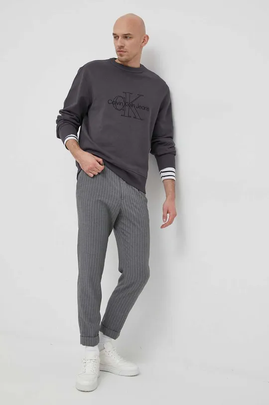 Βαμβακερή μπλούζα Calvin Klein Jeans γκρί