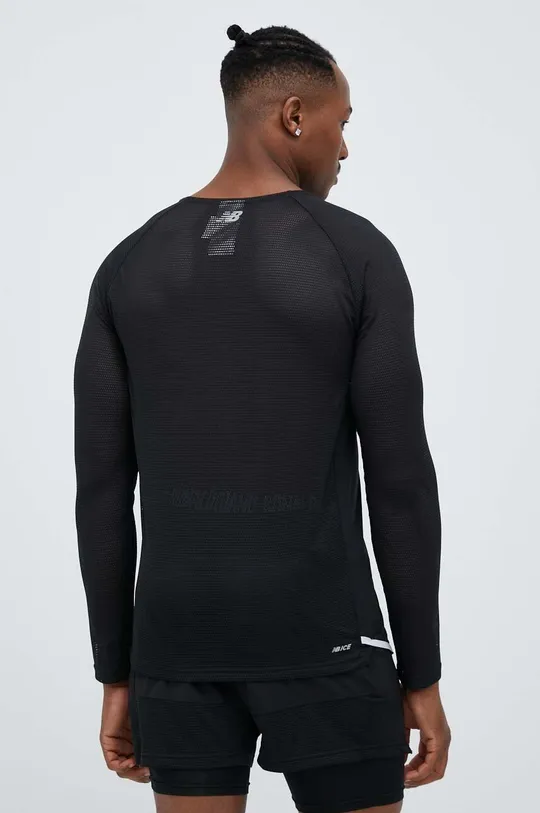 Bežecké tričko s dlhým rukávom New Balance Accelerate Pacer  100 % Recyklovaný polyester