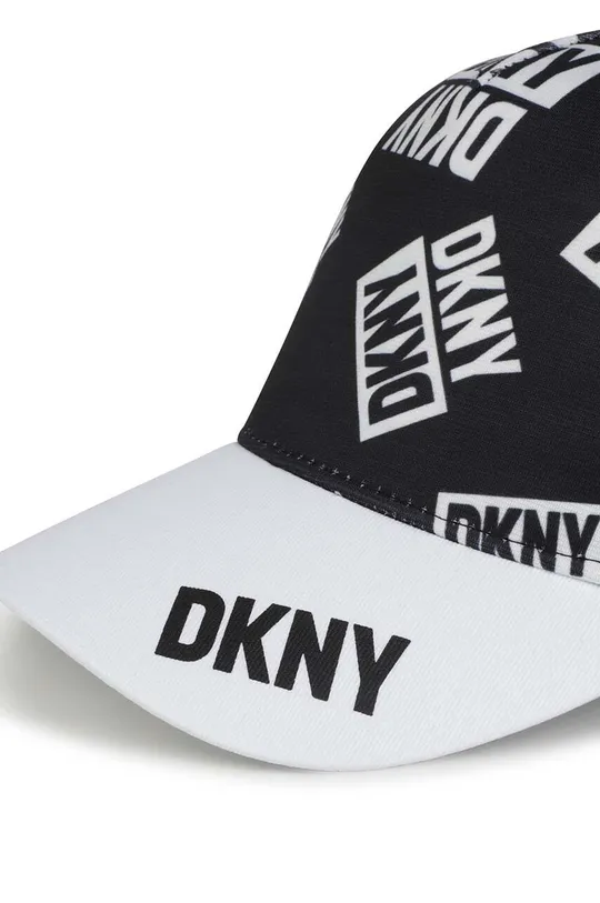 Παιδικός σκούφος DKNY  Υλικό 1: 100% Πολυαμίδη Υλικό 2: 100% Βαμβάκι