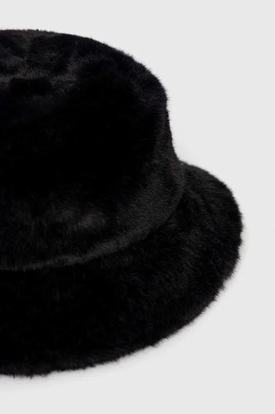 Καπέλο Levi's  Κύριο υλικό: 100% Πολυεστέρας Φόδρα: 100% Βαμβάκι