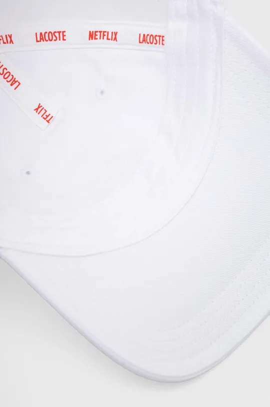 biały Lacoste czapka bawełniana x Netflix