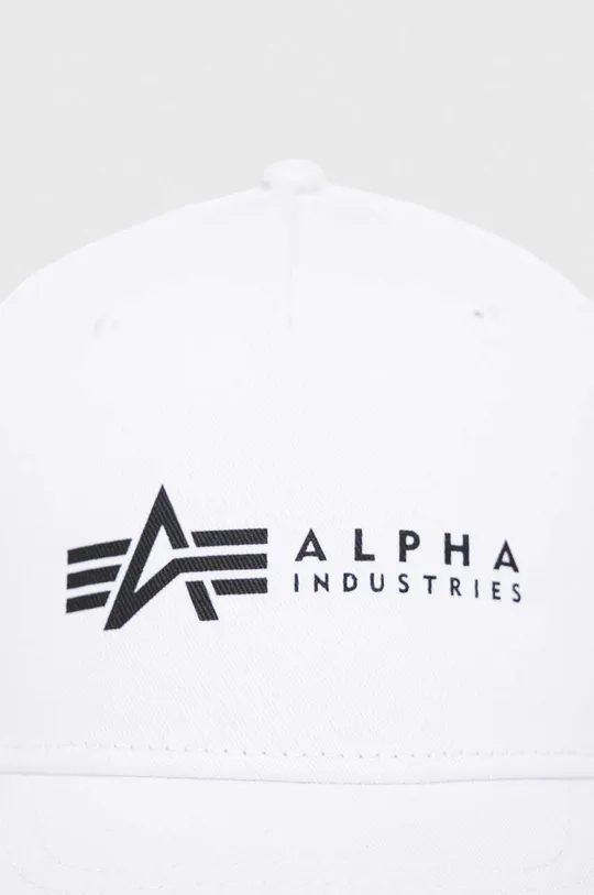 Bavlněná čepice Alpha Industries bílá