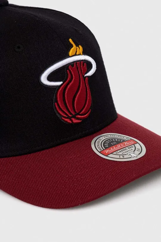 Kapa sa šiltom s dodatkom vune Mitchell&Ness Miami Heat crna
