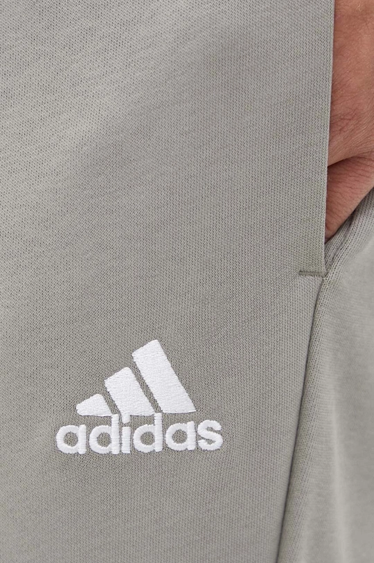 Спортивный костюм adidas