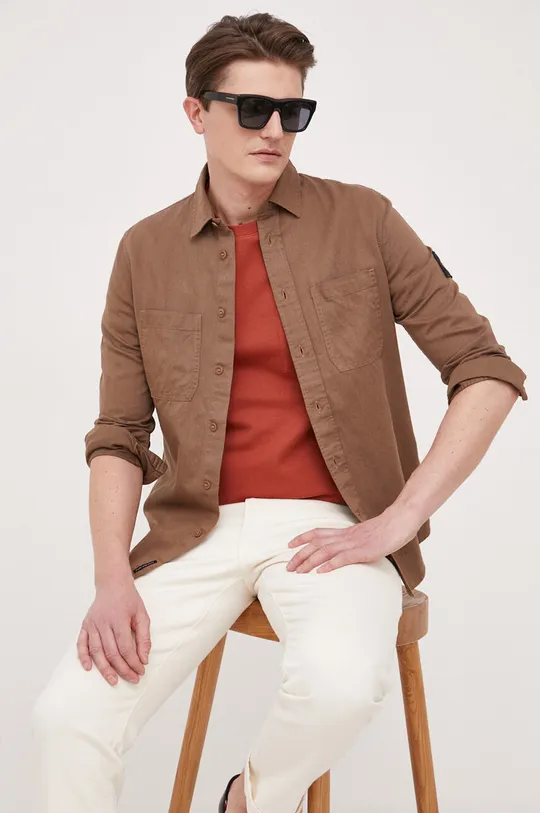 hnedá Košeľa s prímesou ľanu Calvin Klein Jeans Pánsky